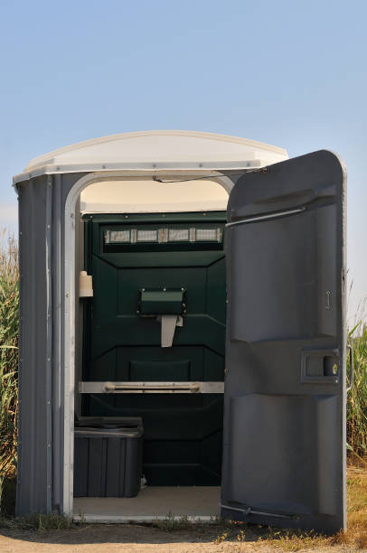 Best Construction site porta potty rental  in Miami, FL