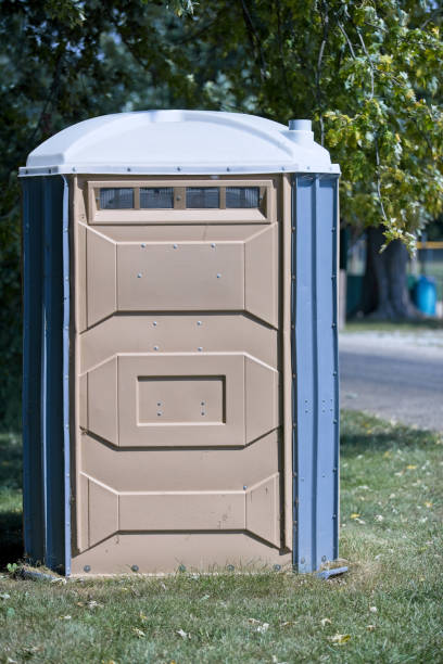 Best Portable bathroom rental  in Miami, FL